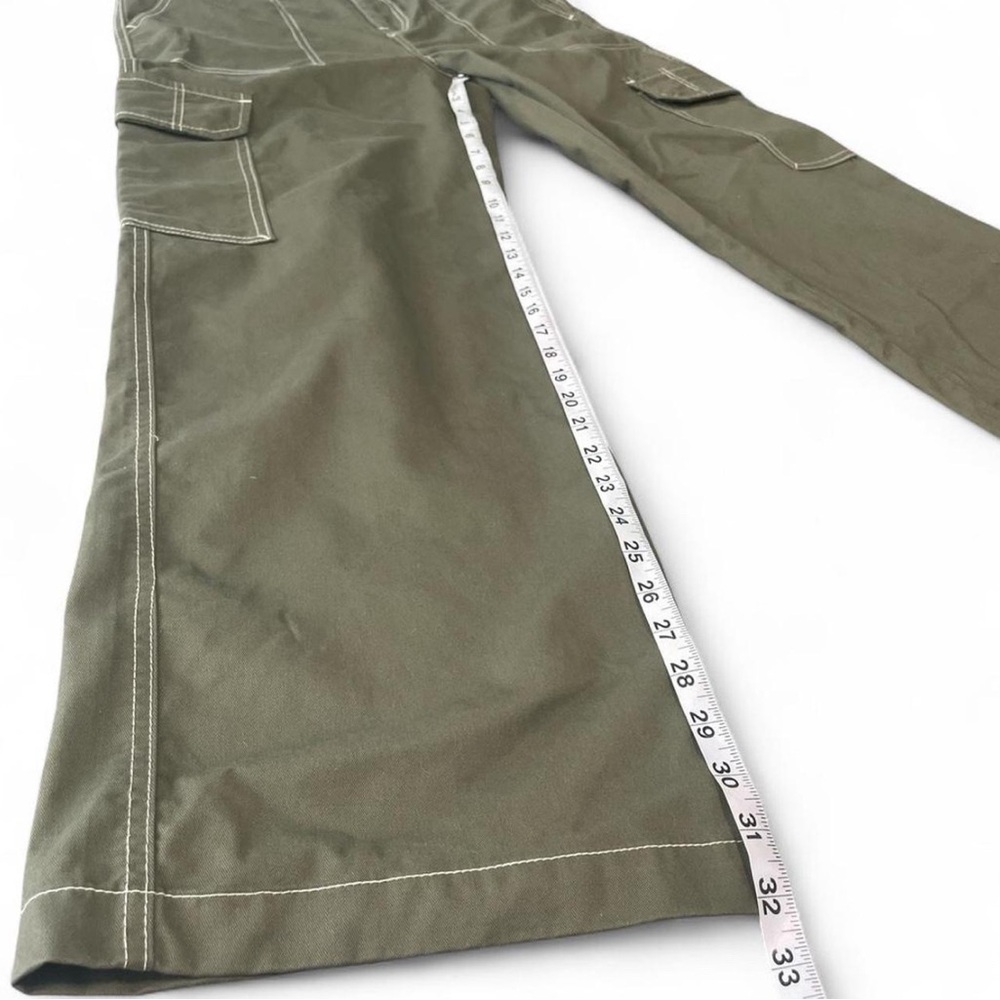 True Religion Cargo Pants - Picture 8 of 8